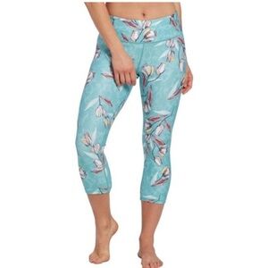 Calia by Carrie Underwood Garden Gate Floral Capri Leggings Sz‎ XS